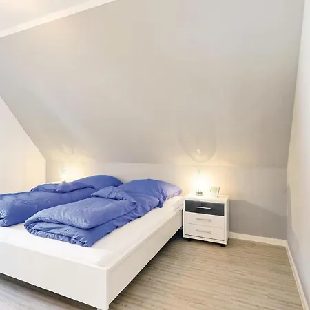 Holiday home Reetdachhaus 14 Auf Usedom