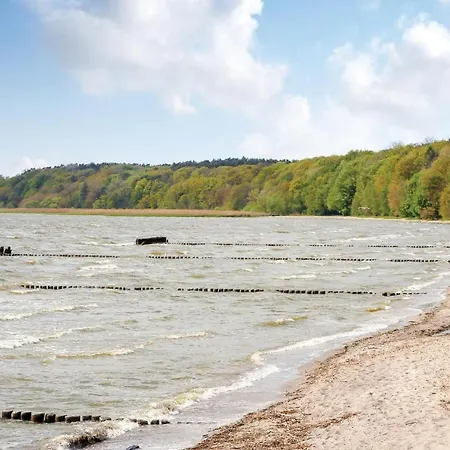 Holiday home Reetdachhaus 14 Auf Usedom Kutzow